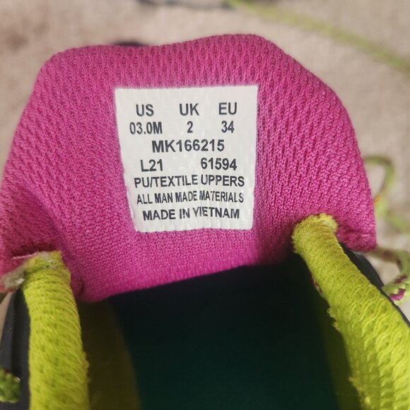 Girls brand new sneakers - Picture 5 of 6